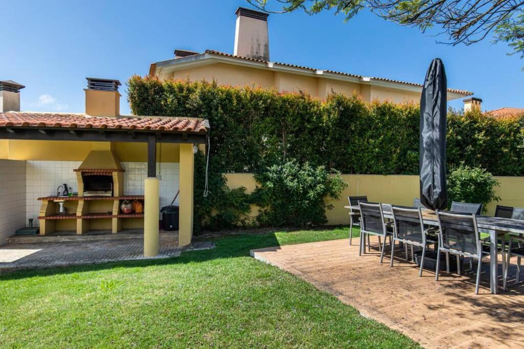 Stunning Apartment W/ Pool Cascais Luaran gambar