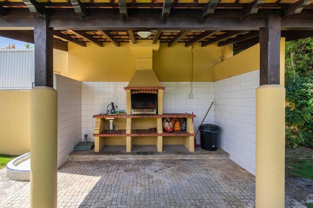 Stunning Apartment W/ Pool Cascais Luaran gambar